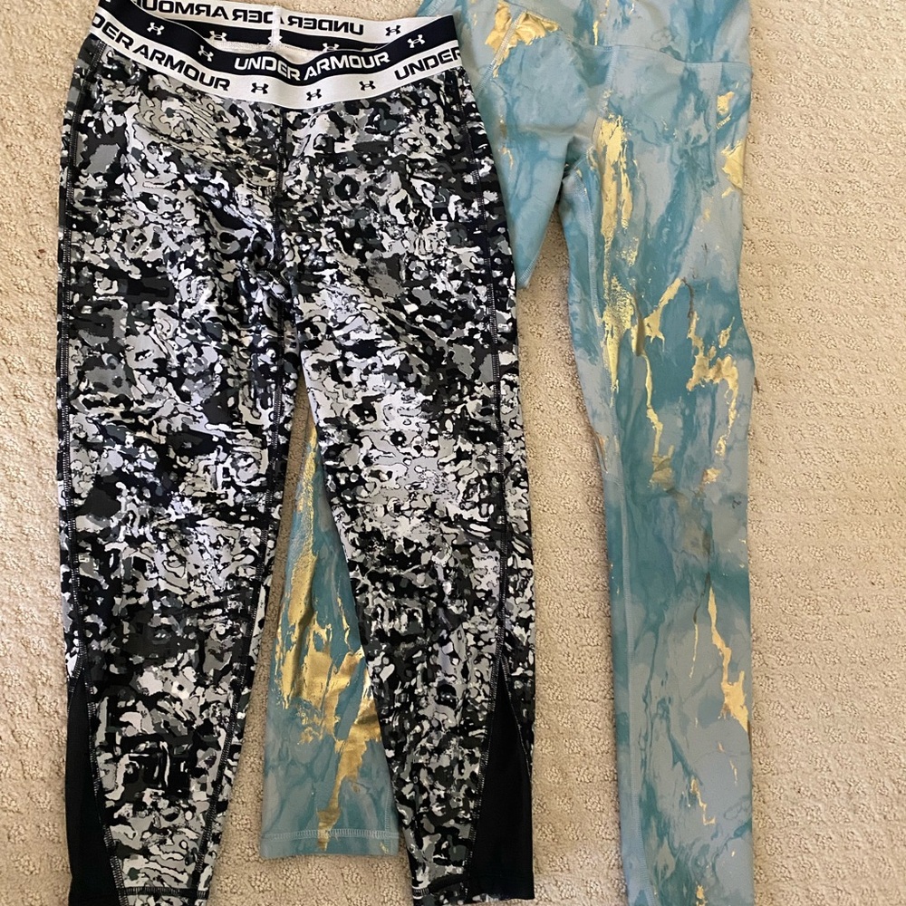Under Armour Black and Blue Leggings Athletic Wear